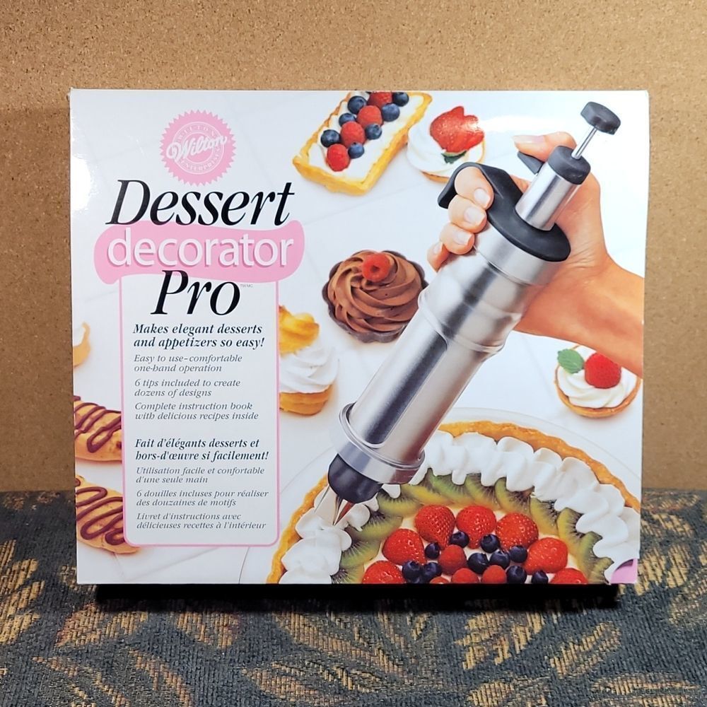 Wilton® Dessert Decorator Pro